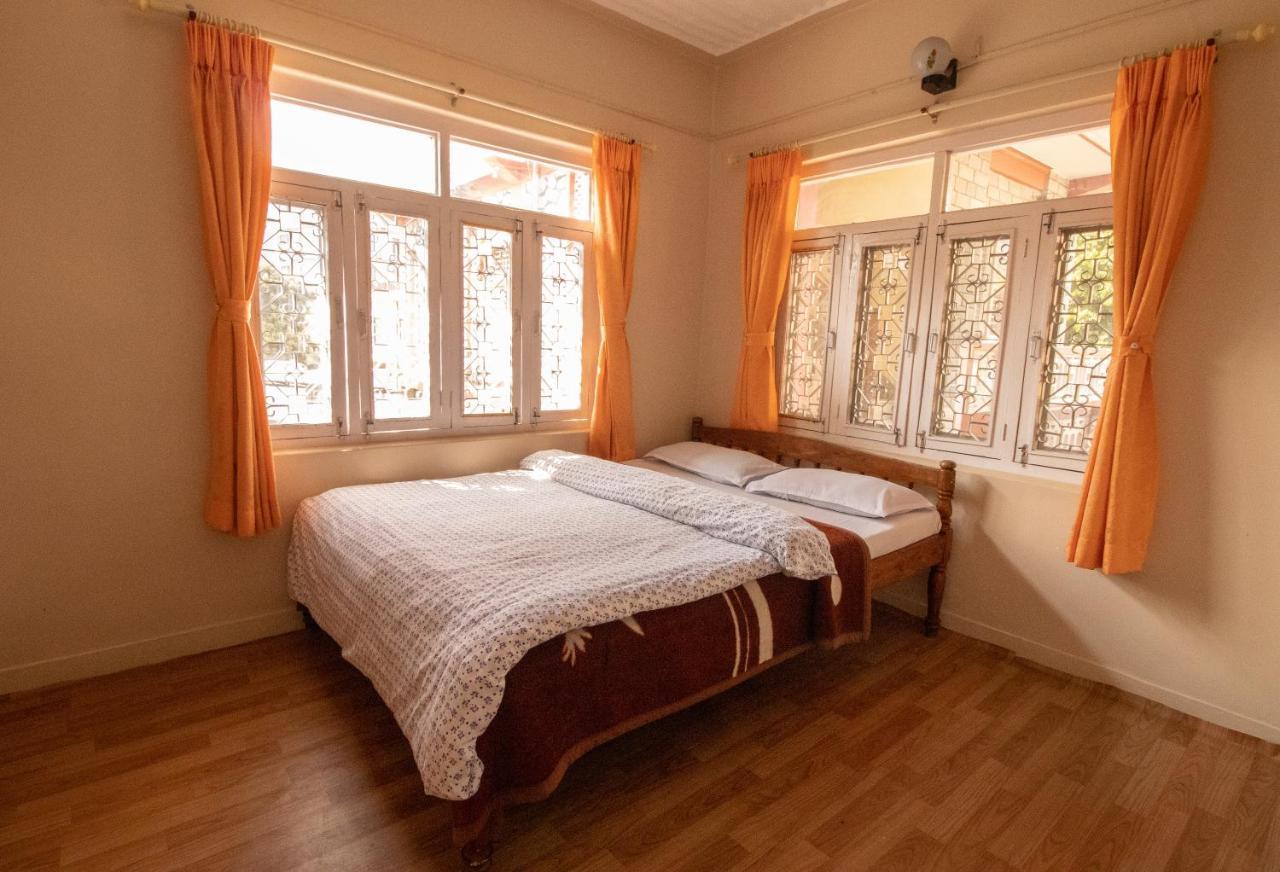New Tourist Guest House Pokhara Exterior foto